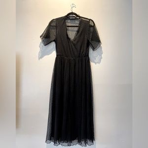 Zara pleated polka dot midi dress. SIZE M.